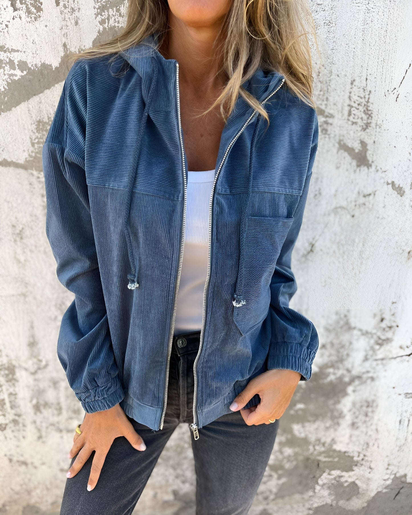 Ella™ | Corduroy hupputakki vetoketjulla