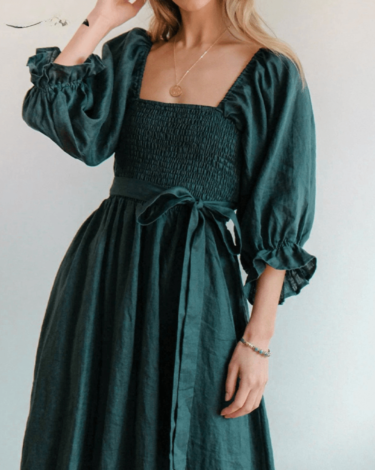 Tana | RANSKALAINEN MEKKO, JOSSA ON HÖYHEÄT HIHAT
