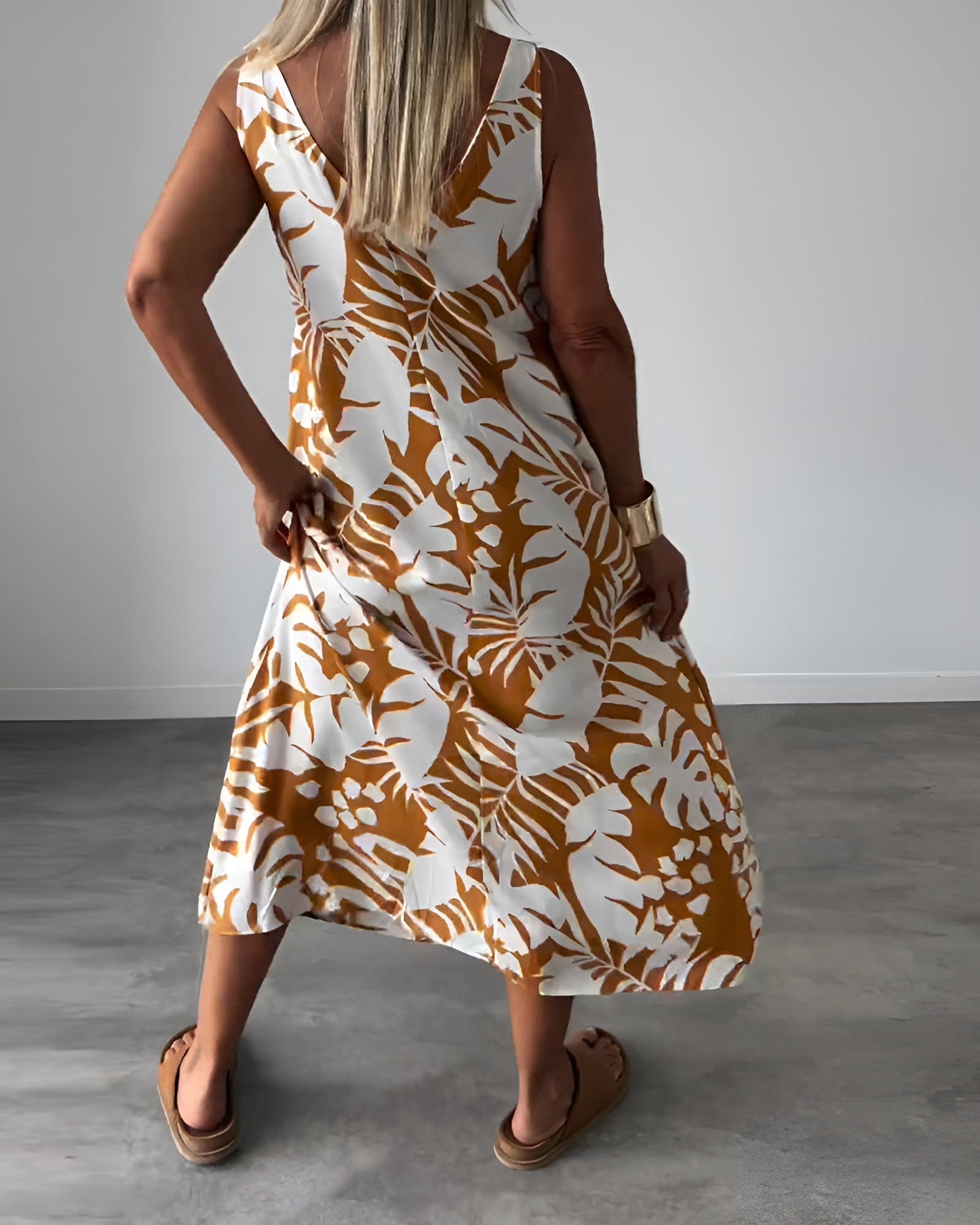 Audrey | Tyylikäs ilmanhihaisten mekko