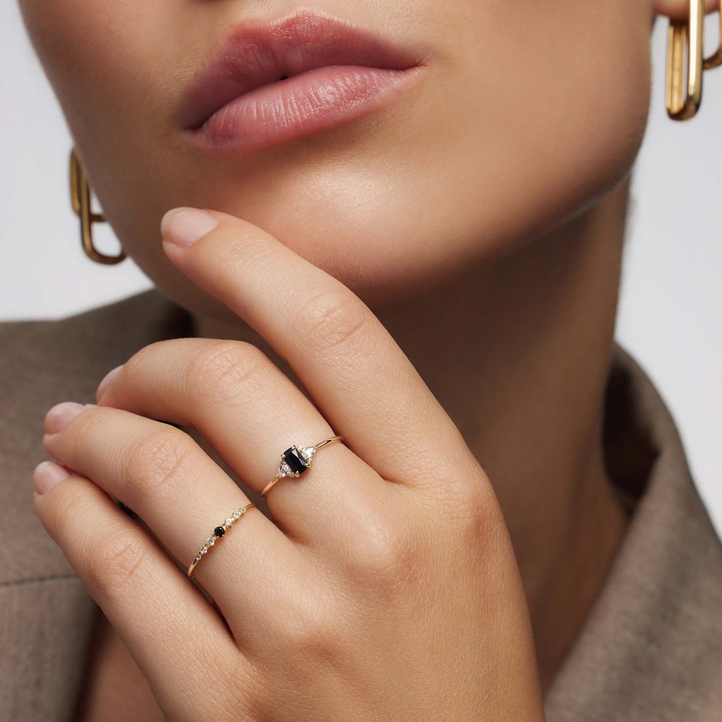 Sort Spineli Baguette Sormus | Kulta 14k