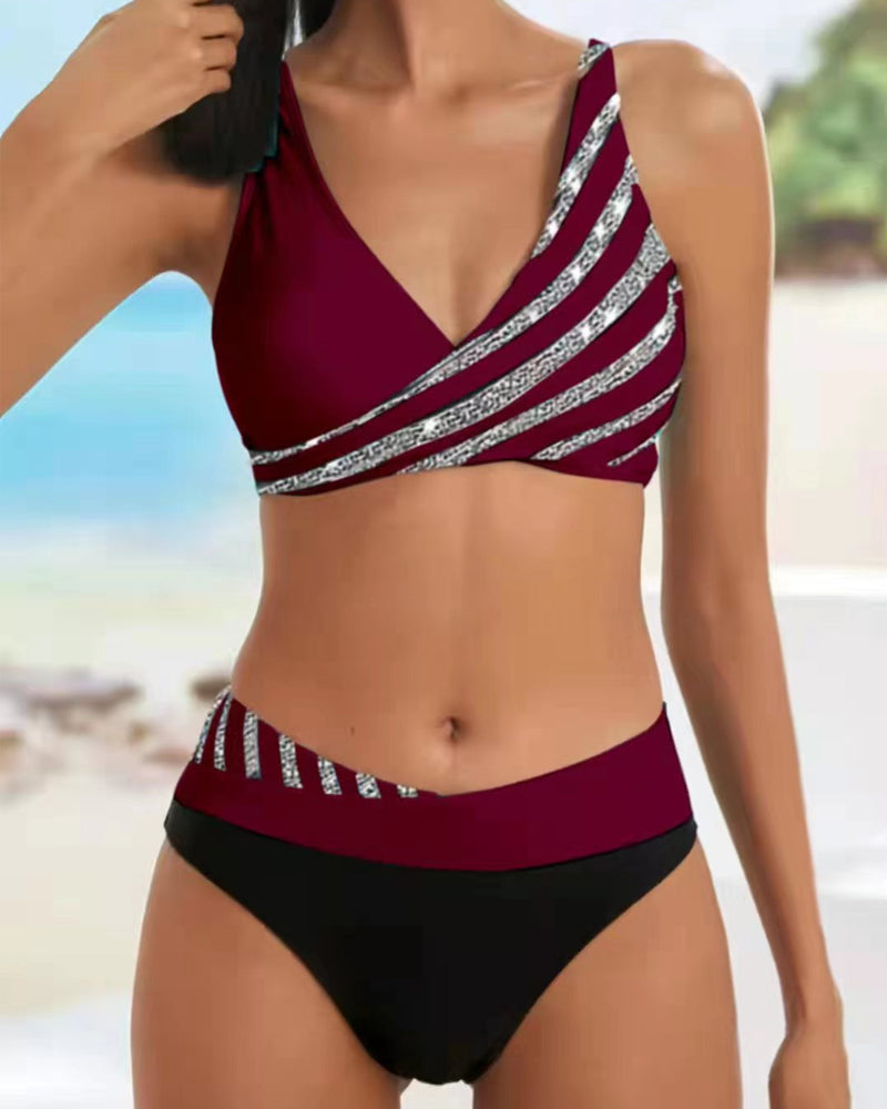 Mona - Tulostettu Bikinissä Lämpimissä Väreissä
