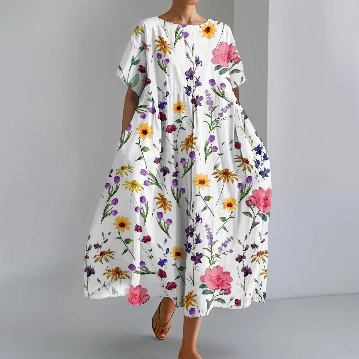 Jutta™ | Kevyt Maxi-mekko upealla kukkakuosilla