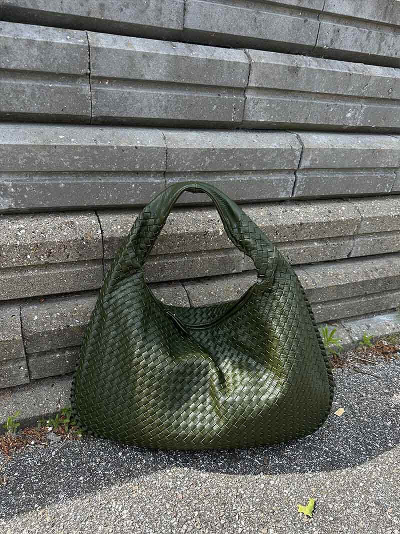 Amelia | Käsintehty Olkalaukku
