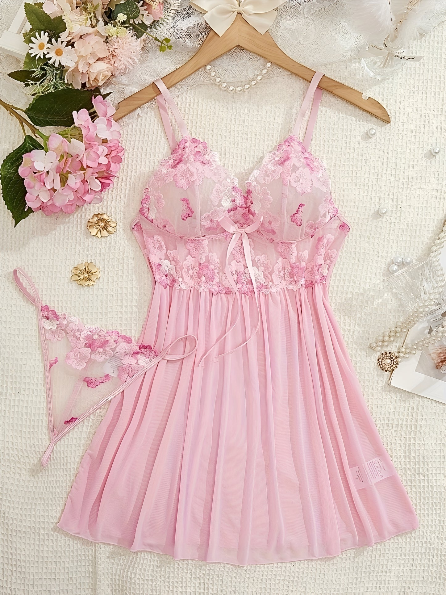 Lidi™ | Kukkapitsinen babydoll, V-pääntie, string, seksikäs alusasu