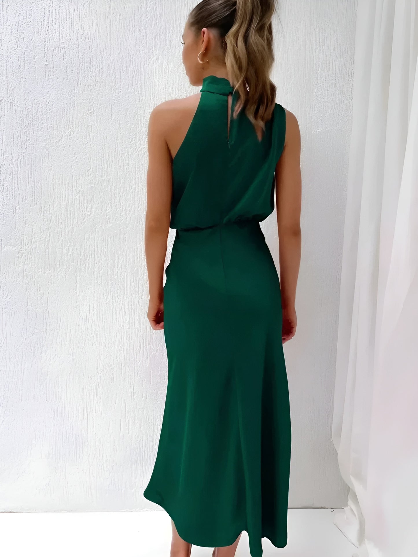 Tuuli™ | Elegantti silkkimekko