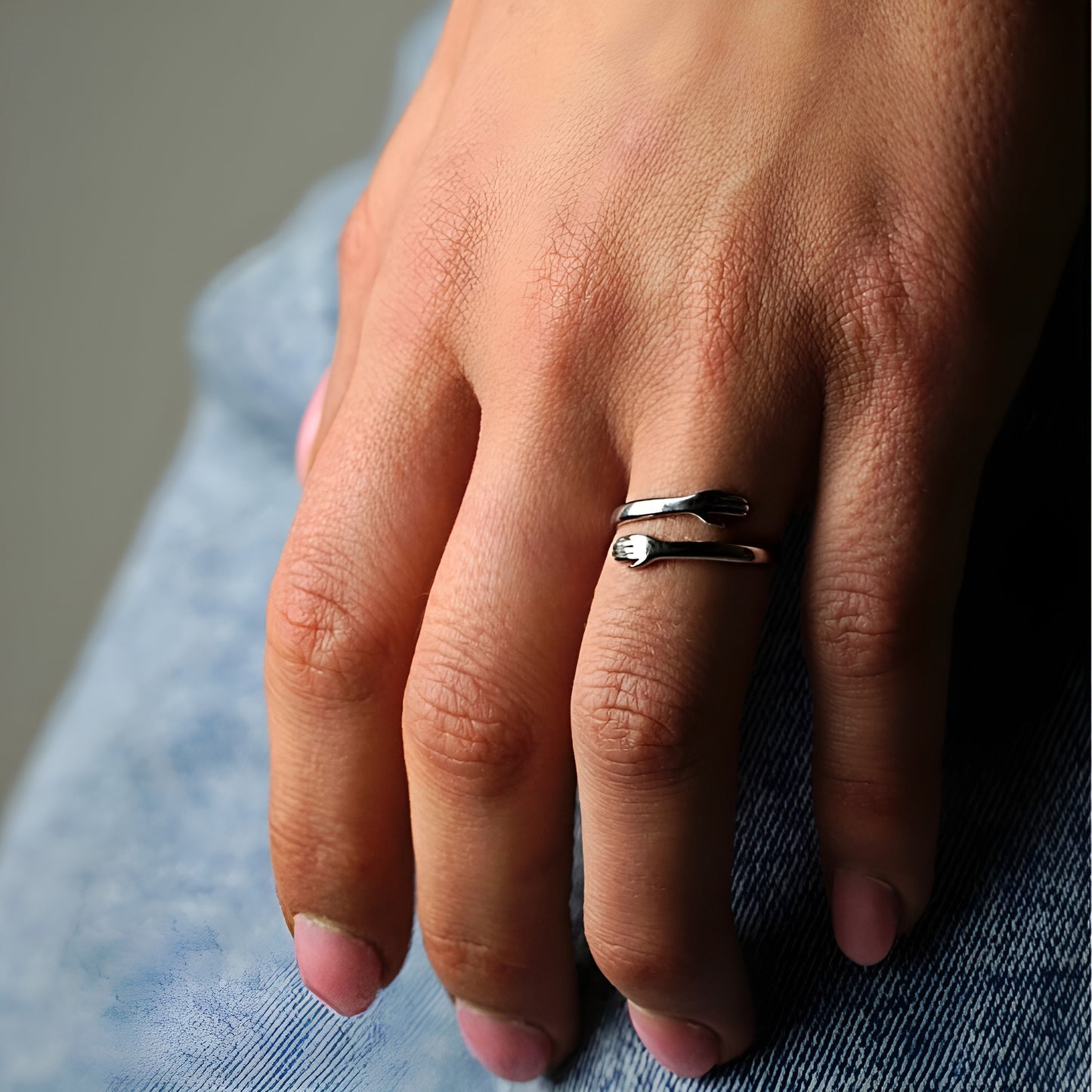 Hug Ring™ | Aina lähellä, aina yhteydessä.