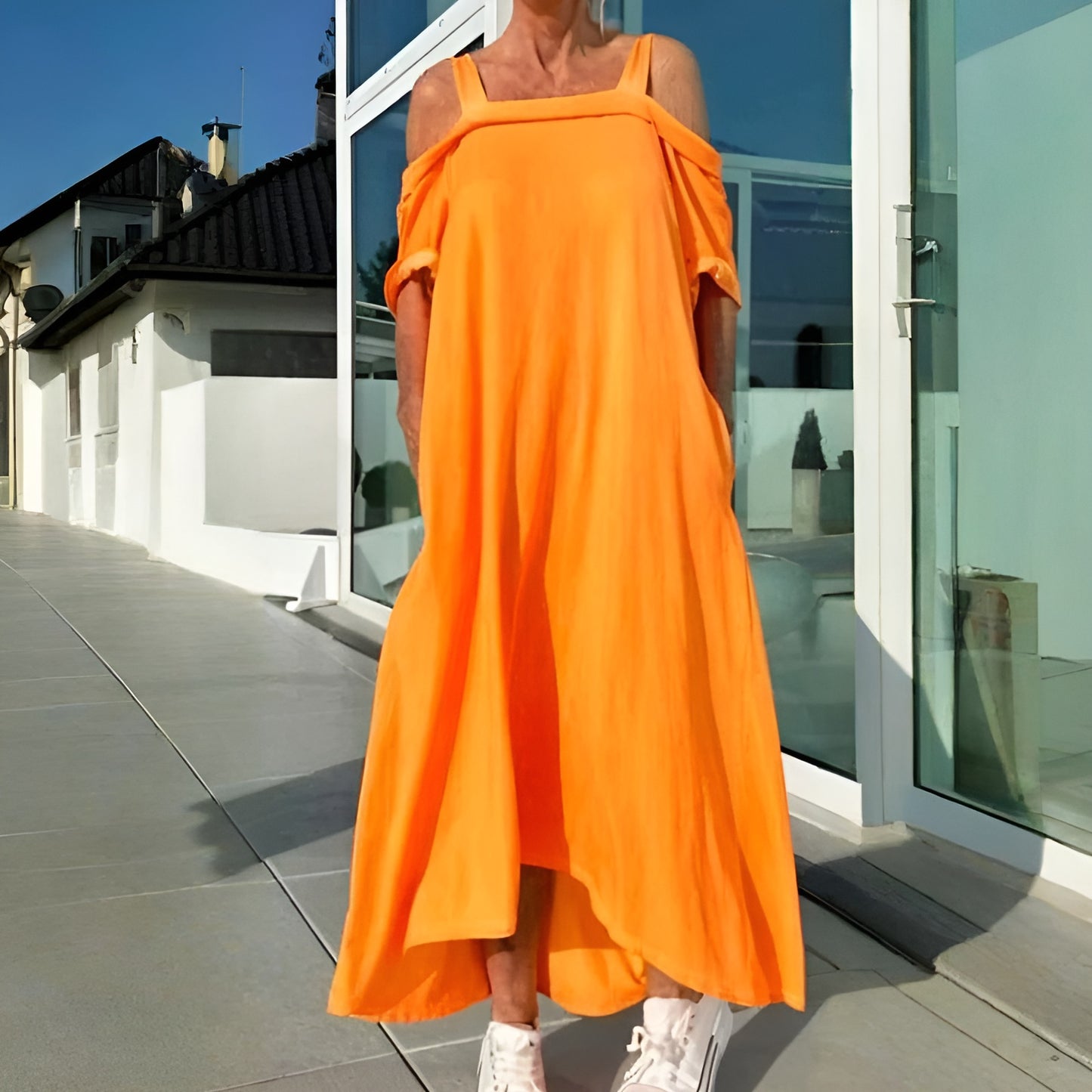 Mariyana - Olkaimeton Maximekko