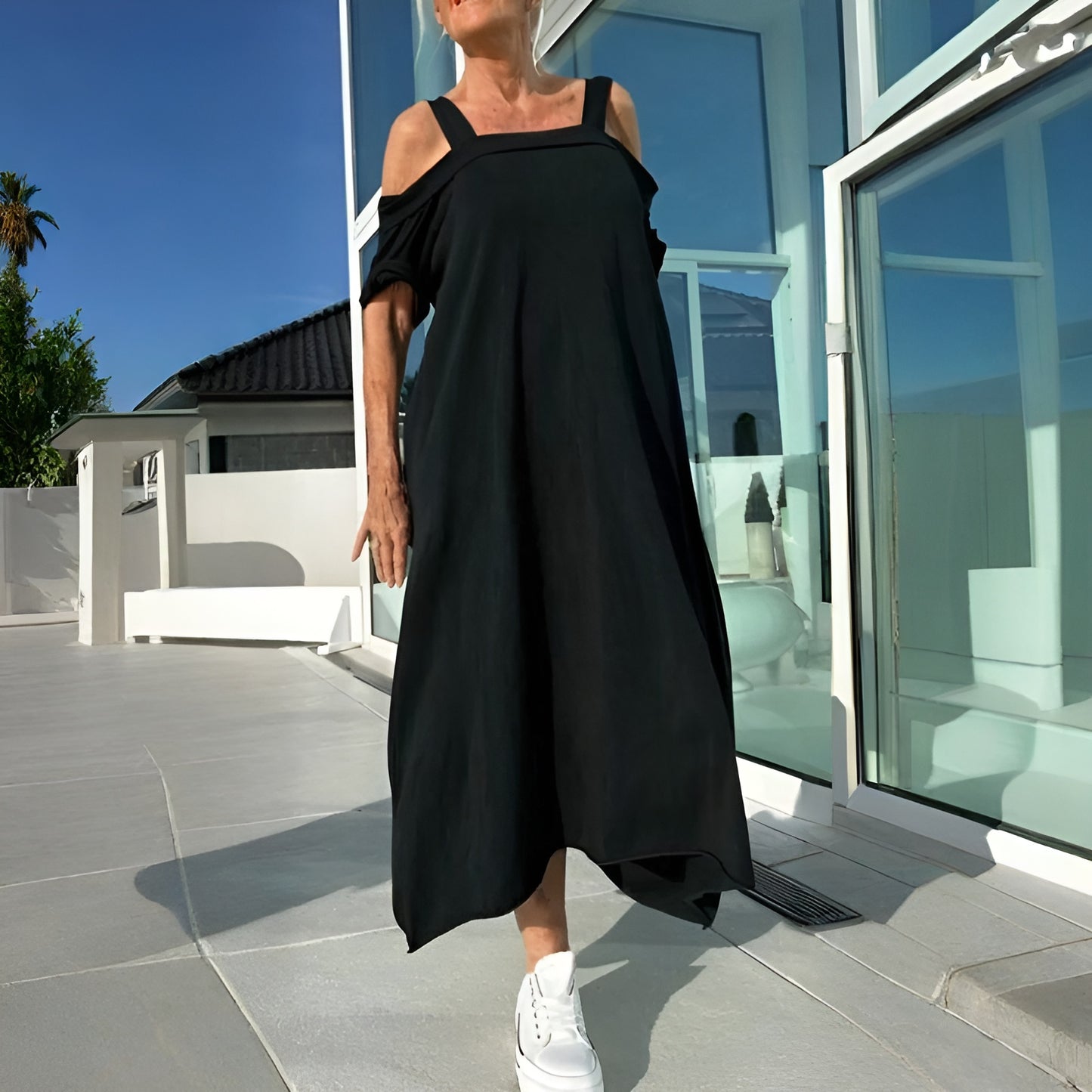 Mariyana - Olkaimeton Maximekko