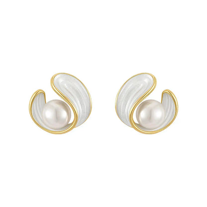 Elvira™ | Lyxiga örhängen i guld med vit opal och pärla