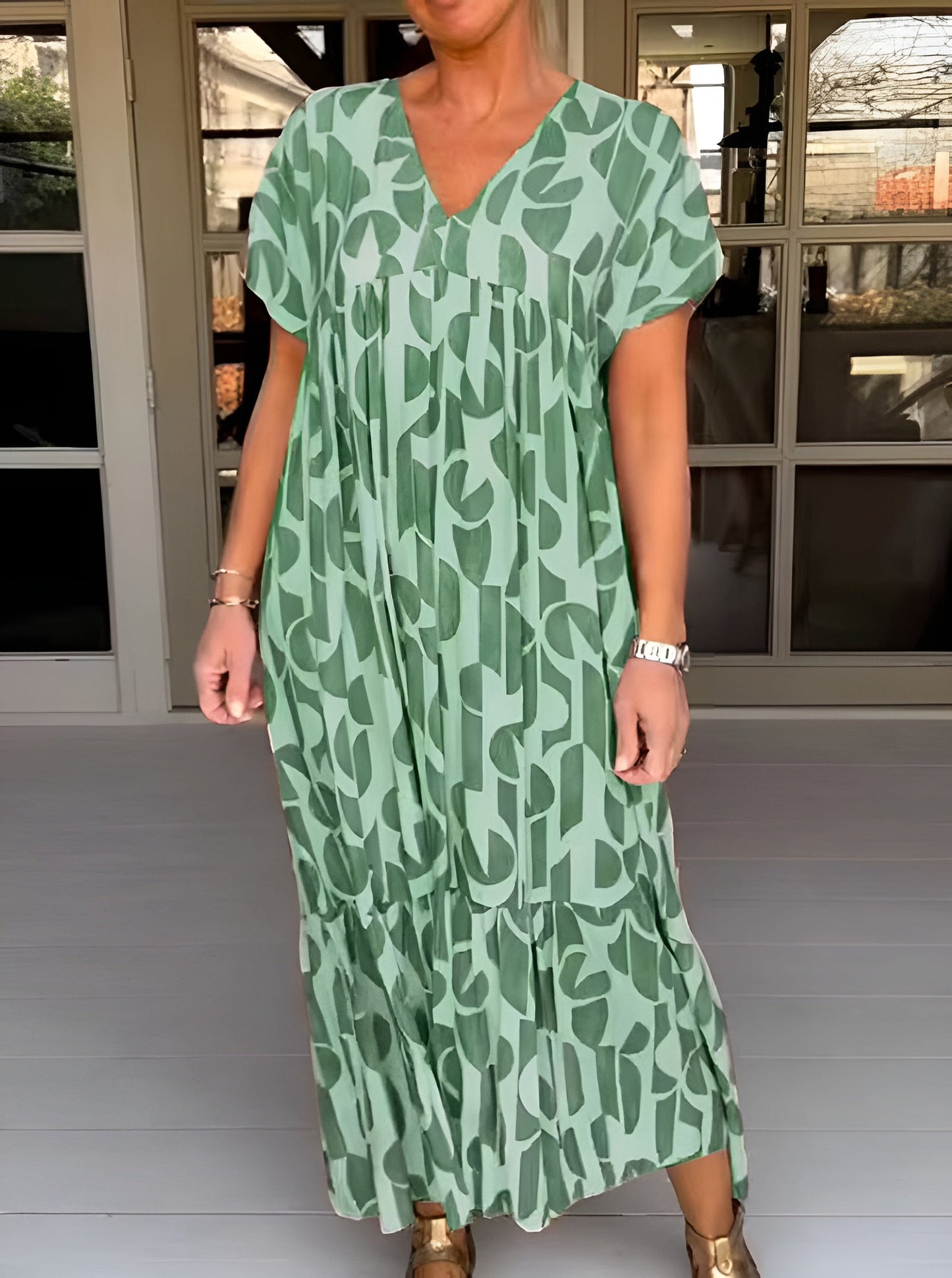 Colette | V-pääntie mekko
