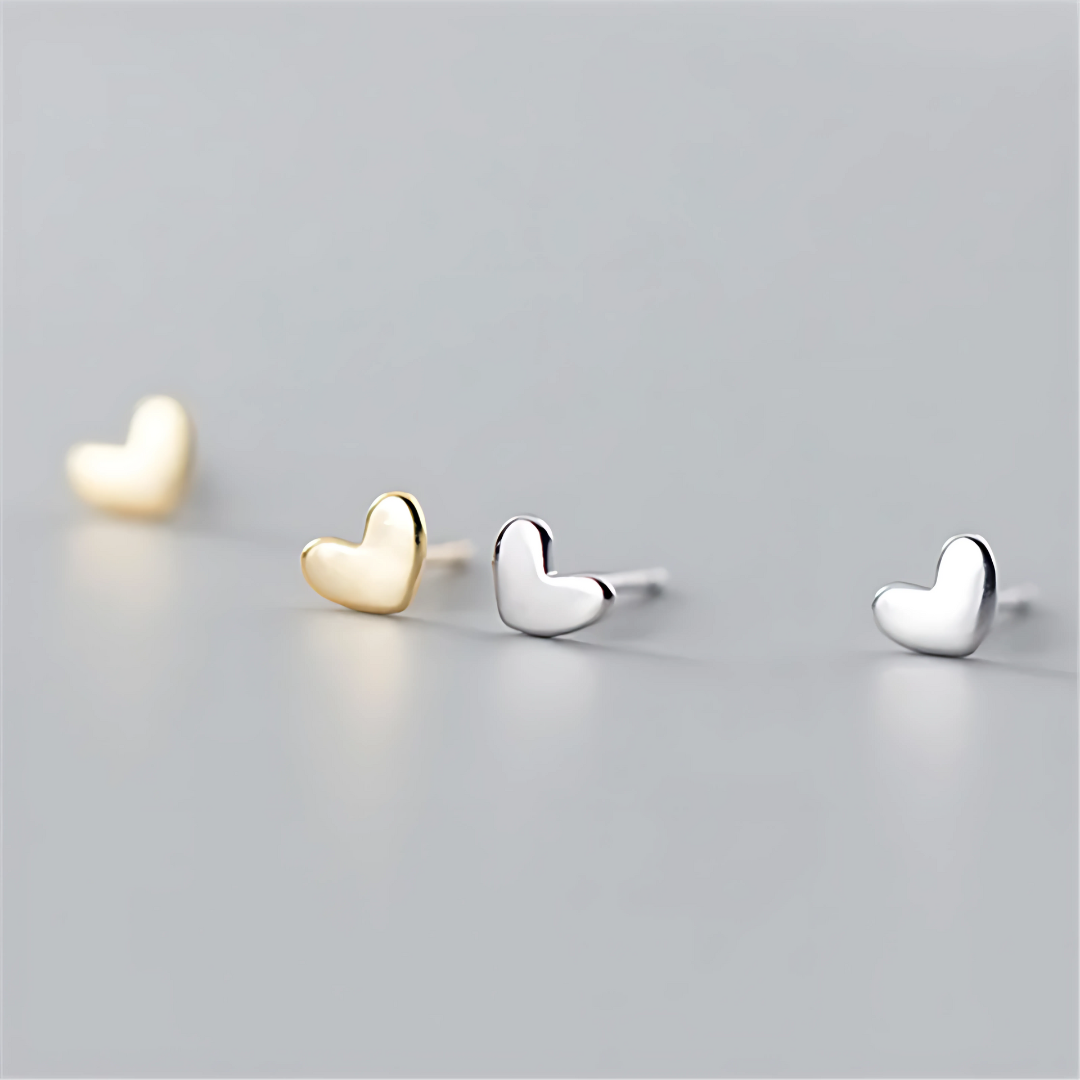 LILY HEART STUD KORVAKORUT
