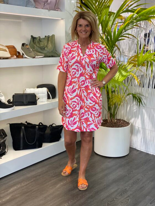 Eleonora™ | V-pääntie mekko.