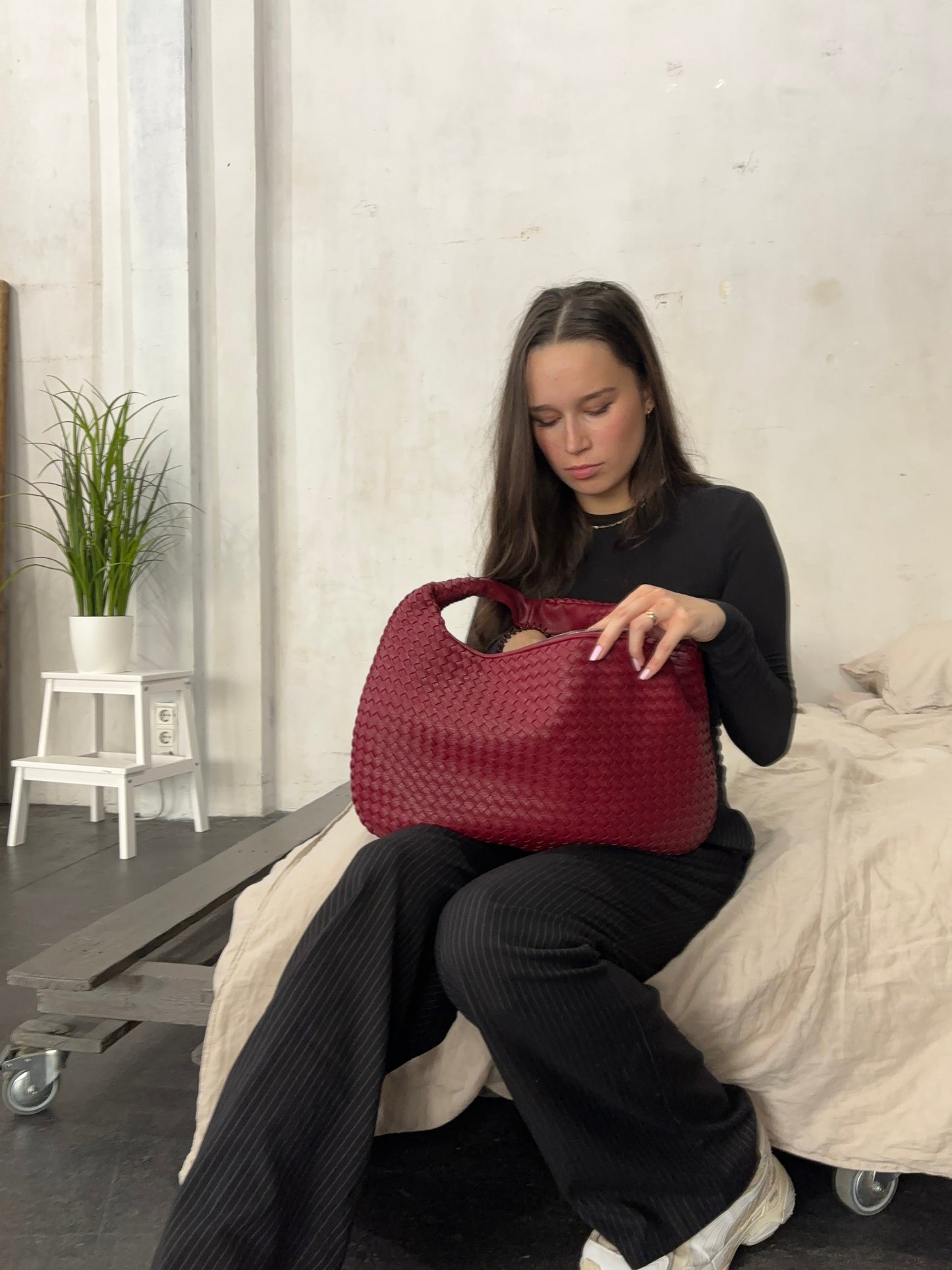 Farrah | Yhden Olkapään Ihme Laukku