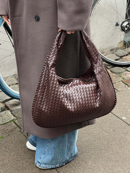 Amelia | Käsintehty Olkalaukku