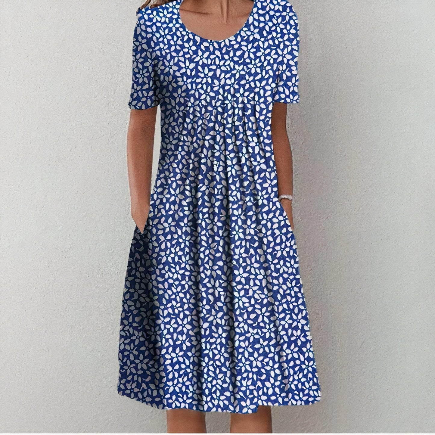 Lise | Elegantti Mekko (Lähes loppu)