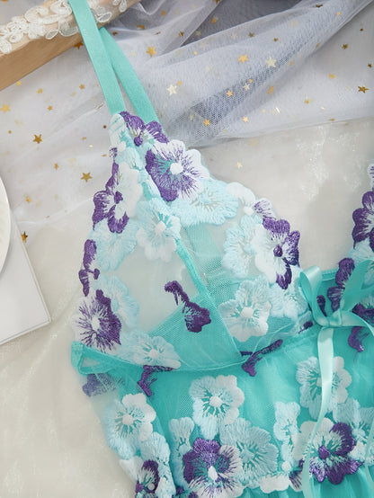 Lidi™ | Kukkapitsinen babydoll, V-pääntie, string, seksikäs alusasu