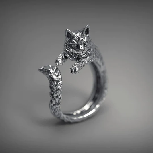 Hopeinen Felino-sormus